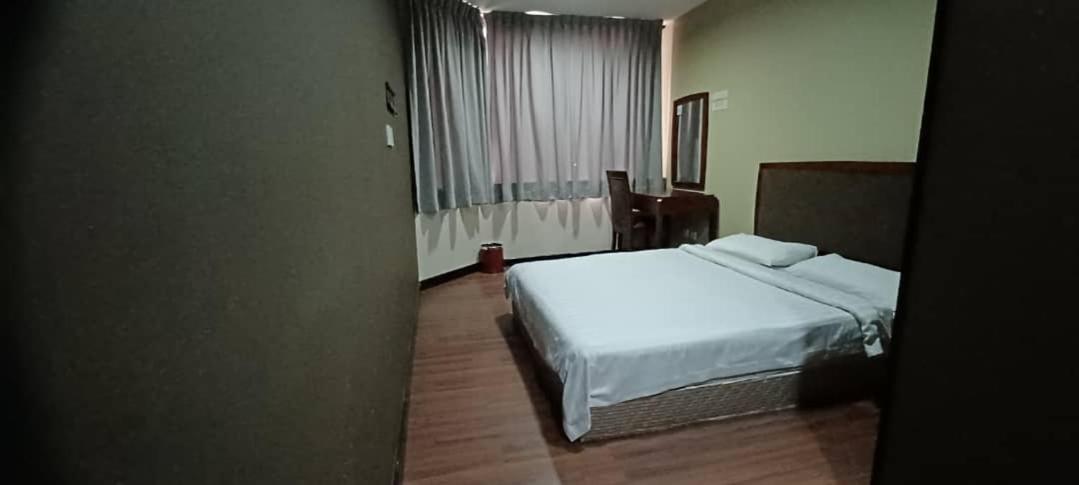 Hotel Sadong88 Kota Kinabalu Exterior foto