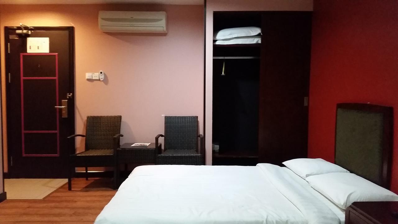 Hotel Sadong88 Kota Kinabalu Exterior foto